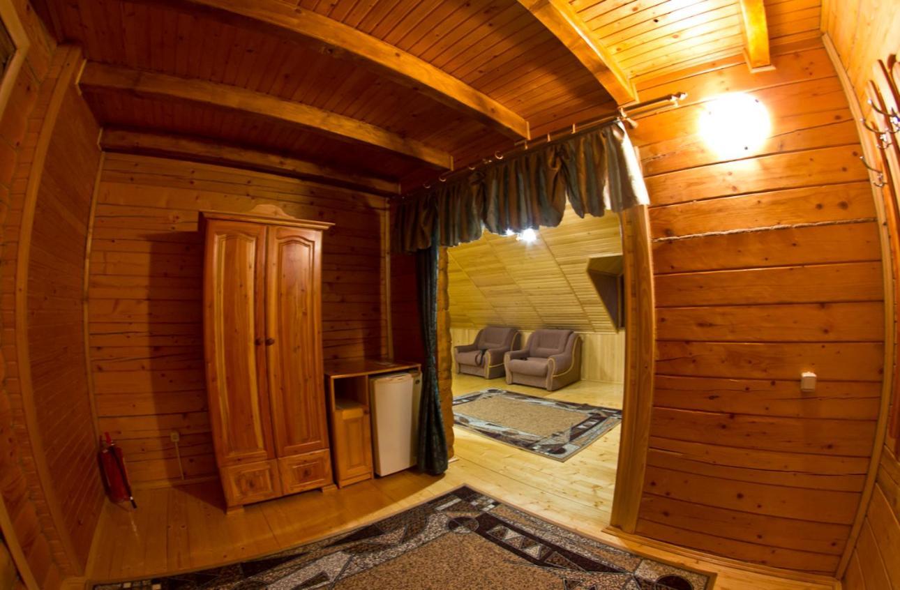 Hotel Edelweiss Carpathians Myhove Extérieur photo