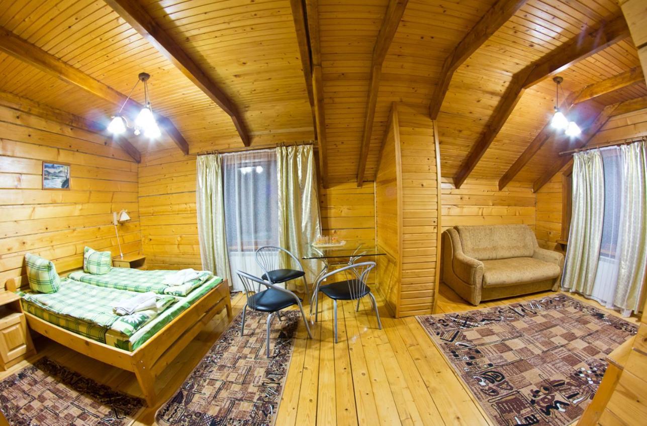 Hotel Edelweiss Carpathians Myhove Extérieur photo